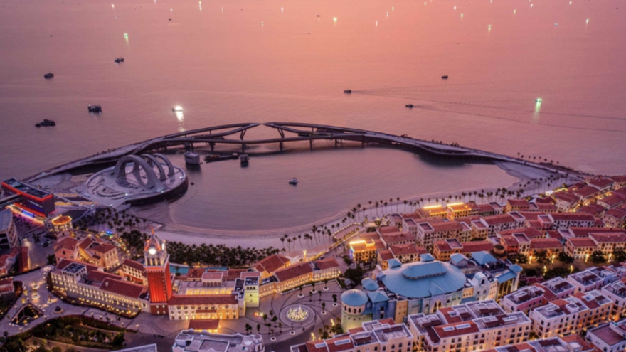 Sunset Town shines in Korean media as the “European gem of Vietnam”