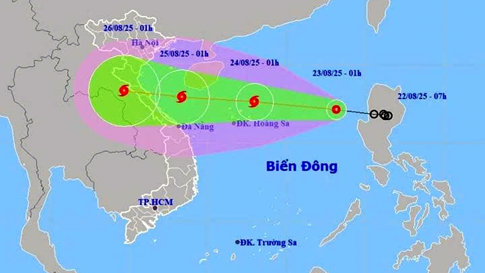 Strong, fast-moving Kajiki expected to make landfall on August 25