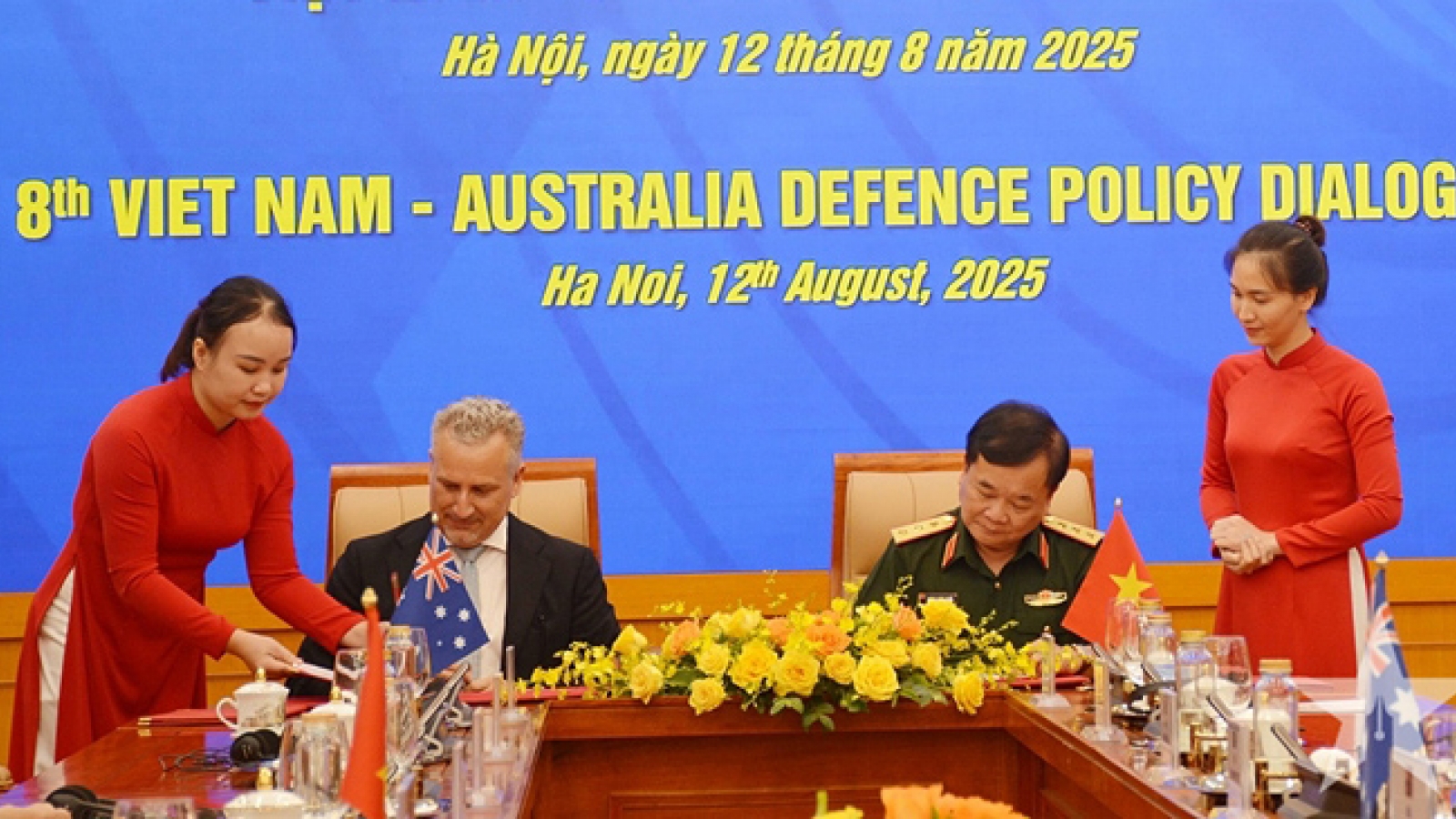 Vietnam and Australia ink three-year defence cooperation plan