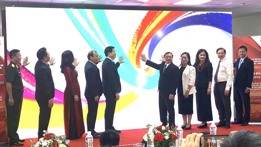 Khai trương Trung tâm Báo chí Triển lãm thành tựu đất nước