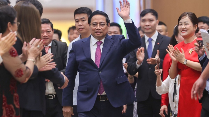 Thủ tướng Chính phủ gặp mặt doanh nghiệp: "80 năm doanh nghiệp đồng hành cùng đất nước"