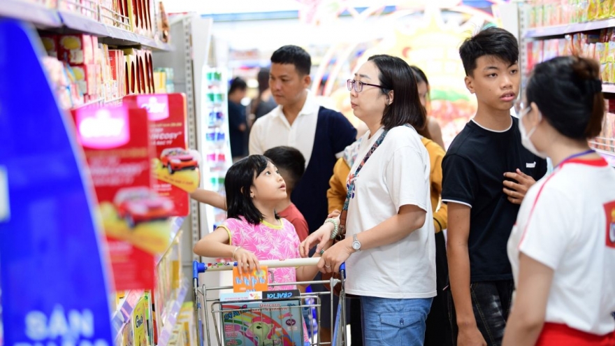 Co.opmart, Co.opXtra vừa bình ổn vừa khuyến mãi đậm các sản phẩm học đường