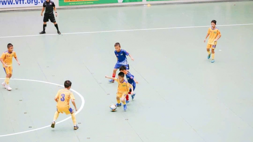 Từ sân chơi học đường đến những bài học trưởng thành đầu đời của trẻ