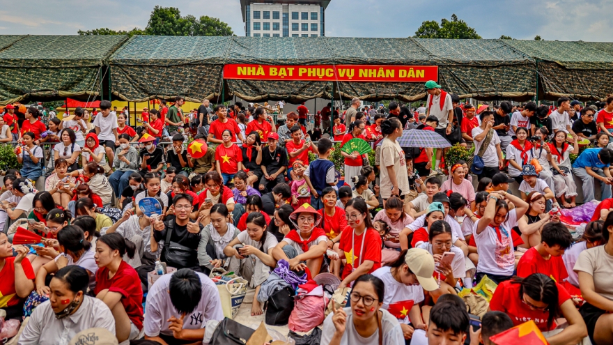 10 nhà bạt dã chiến sẵn sàng phục vụ nhân dân tham dự Lễ diễu binh, diễu hành A80