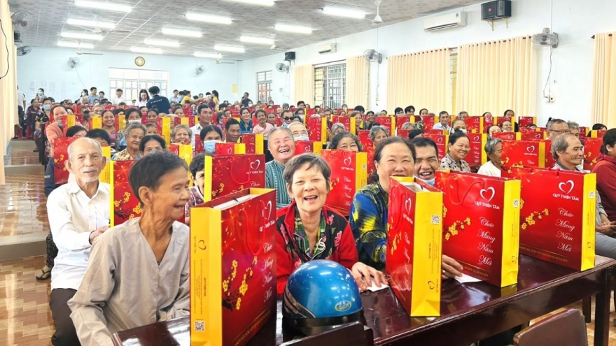 Quỹ Thiện Tâm đón nhận huân chương lao động hạng Nhất của Chủ tịch nước