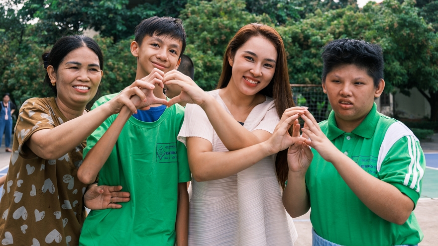 Đen Vâu, Bảo Trâm Idol không nhận catse chương trình hát vì nạn nhân da cam