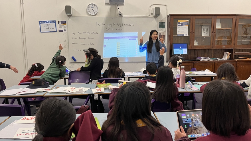 Đánh thức tình yêu tiếng Việt cho trẻ em ở nước ngoài