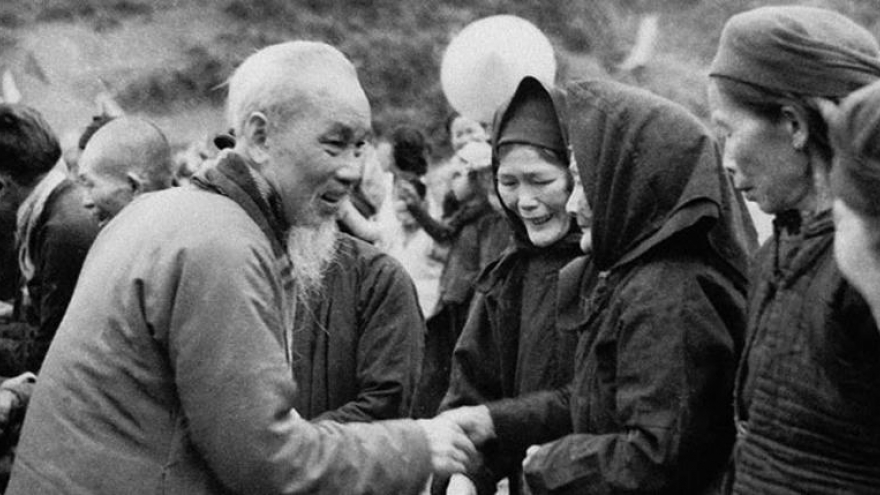 Hiện thực hóa di nguyện của Bác Hồ: Ai cũng có cơm ăn áo mặc, ai cũng được học hành