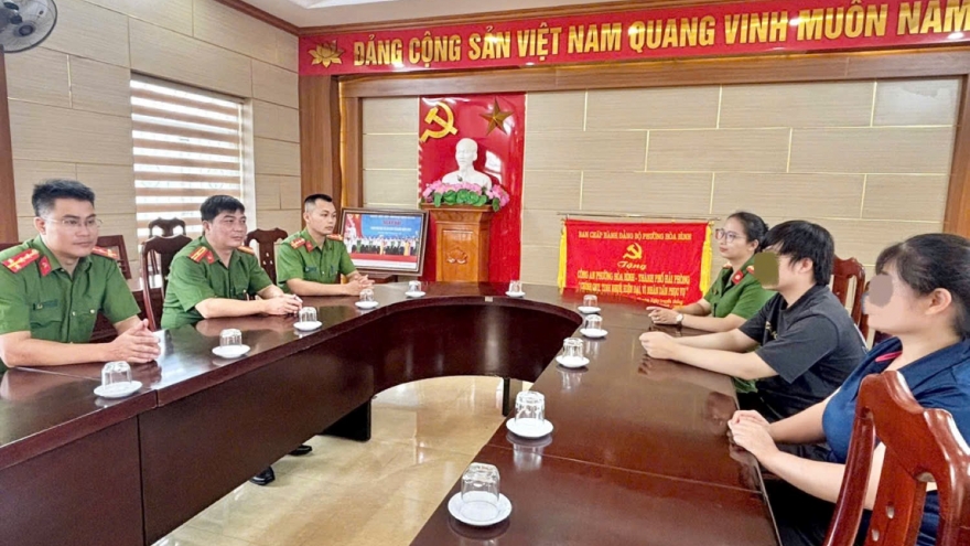 Giải cứu nam sinh mắc bẫy lừa đảo “bắt cóc online”