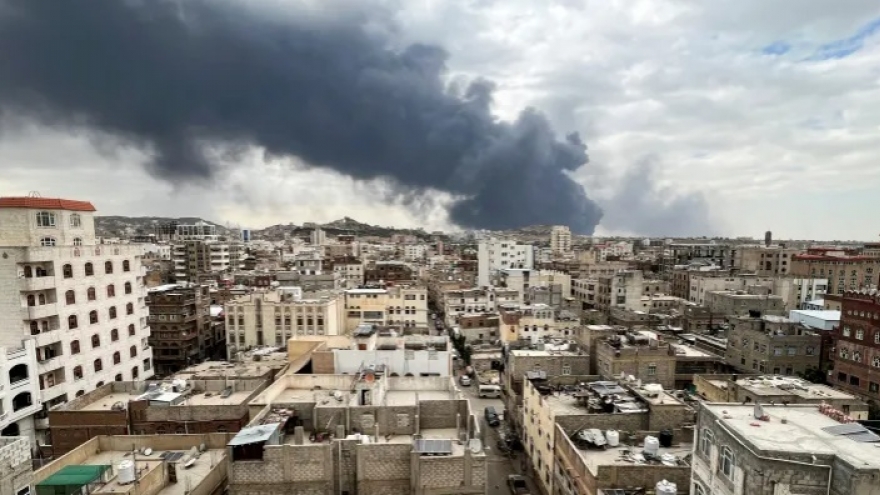 Israel không kích thủ đô Yemen