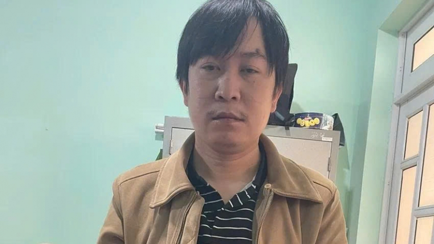 “Nổ” là người thành đạt, chiếm đoạt của bạn học 9 tỉ đồng