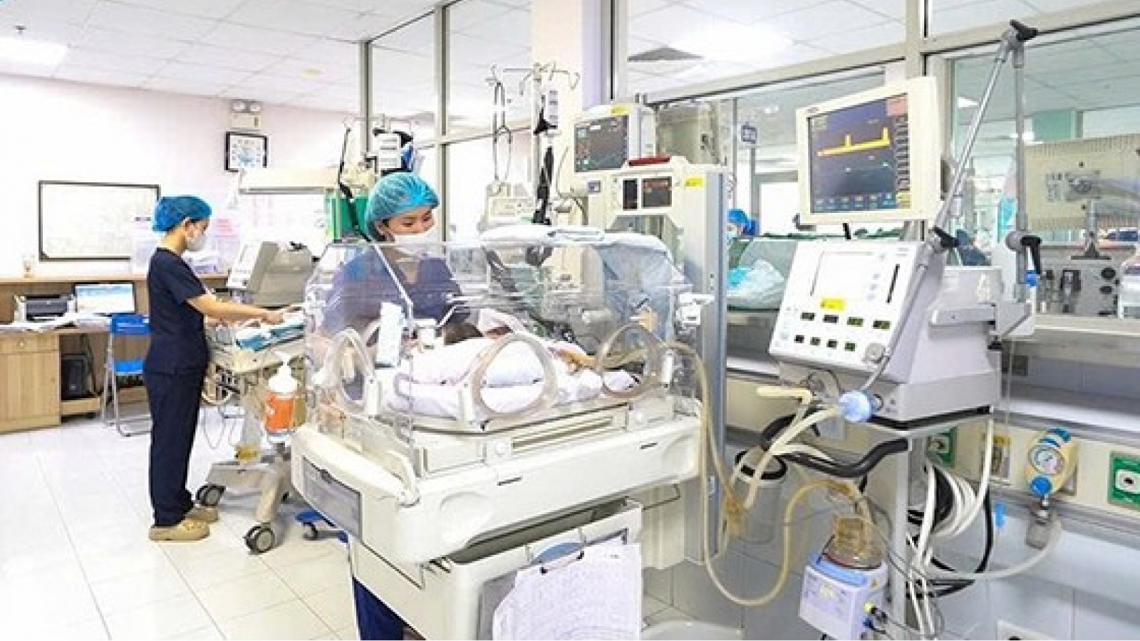 Gia đình chọn ngày đẹp sinh mổ, bé sơ sinh tử vong sau 2 ngày