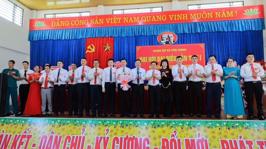 Nâng cao vai trò chi bộ thôn, bản vùng cao trong giai đoạn mới