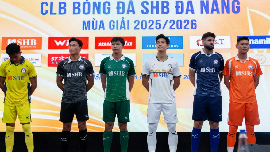 Đội bóng của thủ môn Bùi Tiến Dũng đặt mục tiêu khủng ở mùa giải 2025/2026