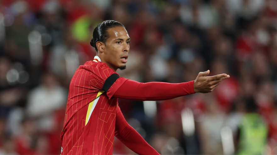 Chuyển nhượng 6/8: ĐKVĐ Ngoại hạng Anh bổ sung gấp trung vệ