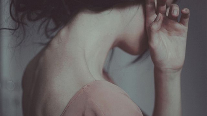 2 năm nay, mỗi lần tôi ham muốn, vợ lấy đủ lý do để từ chối tôi