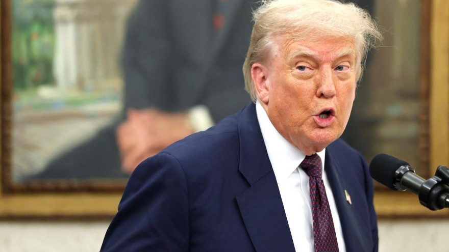 Ông Trump tăng gấp đôi thuế nhập khẩu với cáo buộc Ấn Độ mua dầu của Nga
