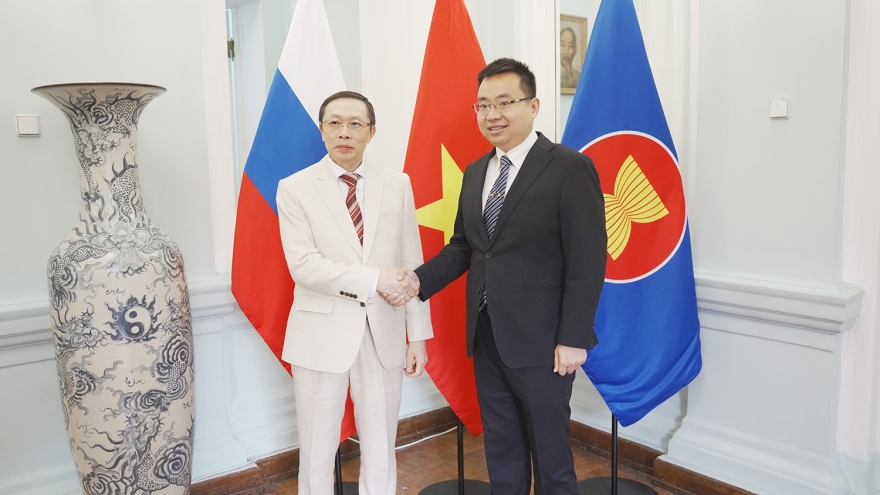 Đại sứ quán Lào tại Nga chúc mừng Quốc khánh lần thứ 80 của Việt Nam