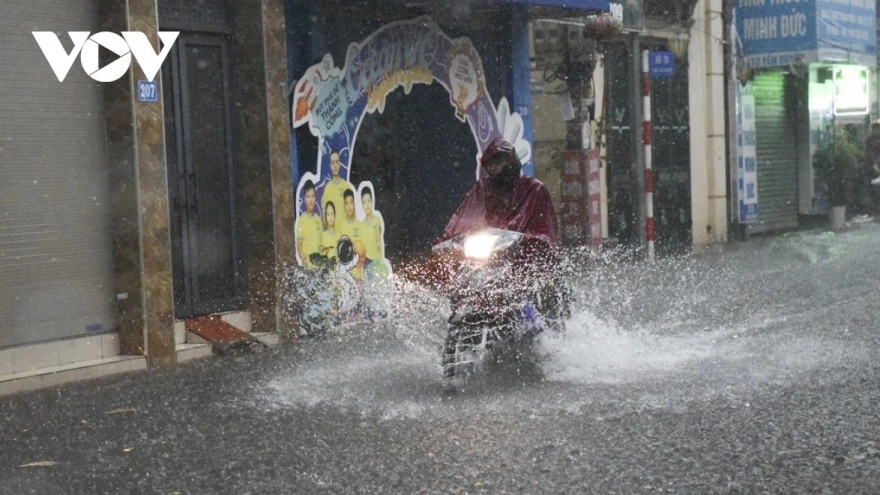 Miền Bắc sắp có mưa dông trên diện rộng