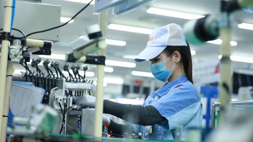 Vietnam attracts US$24.09 billion in FDI in seven months