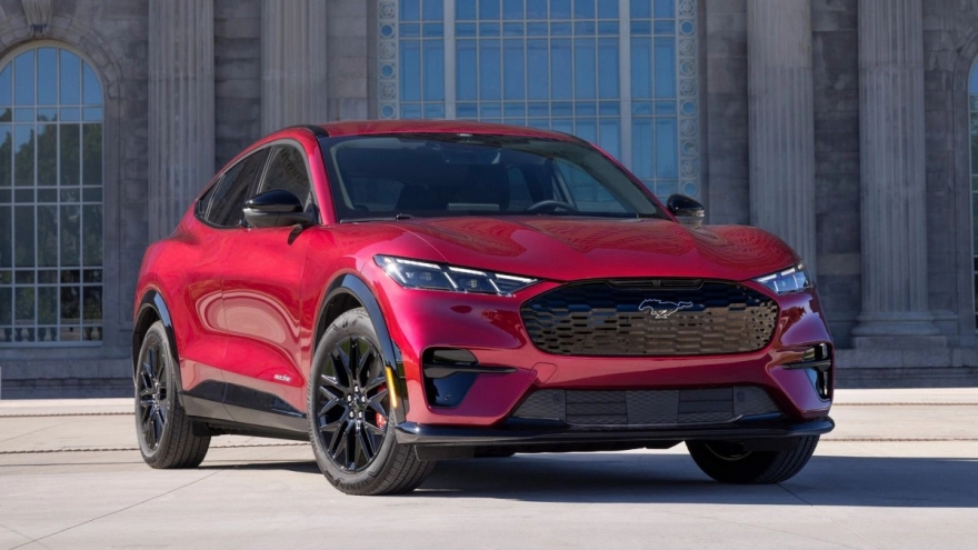 Ford Việt Nam đạt doanh số kỷ lục, chiếm 8,6% thị phần