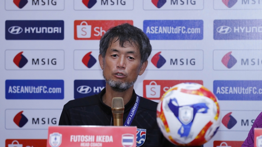 Thái Lan sa thải huấn luyện viên 2 lần thua Việt Nam