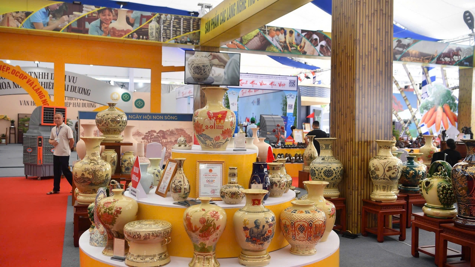Gốm Chu Đậu – Tự hào bản sắc Việt tại Triển lãm A80