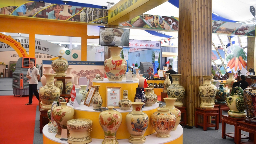 Gốm Chu Đậu – Tự hào bản sắc Việt tại Triển lãm A80
