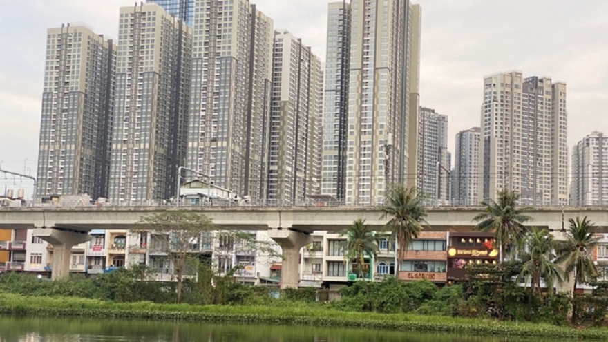 Giá nhà tăng chóng mặt: Thu nhập 30 triệu đồng/tháng cũng không mua nổi