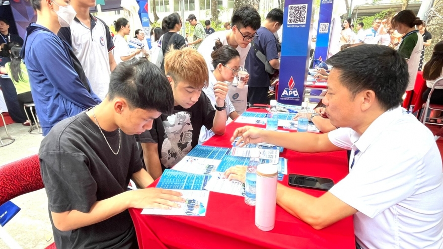 Bộ GD-ĐT lùi lịch công bố điểm chuẩn đại học năm 2025