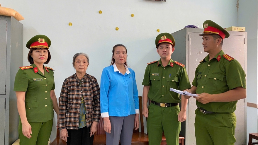 Xét xử kín các bảo mẫu bạo hành trẻ tại Mái ấm Hoa Hồng