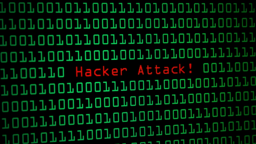 Học sinh lớp 10 bẻ khóa loạt kênh: Tài không đợi tuổi hay an ninh mạng bị bỏ ngỏ?