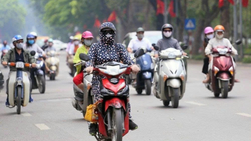 Scorching heatwave sweeps across Northern and Central Vietnam