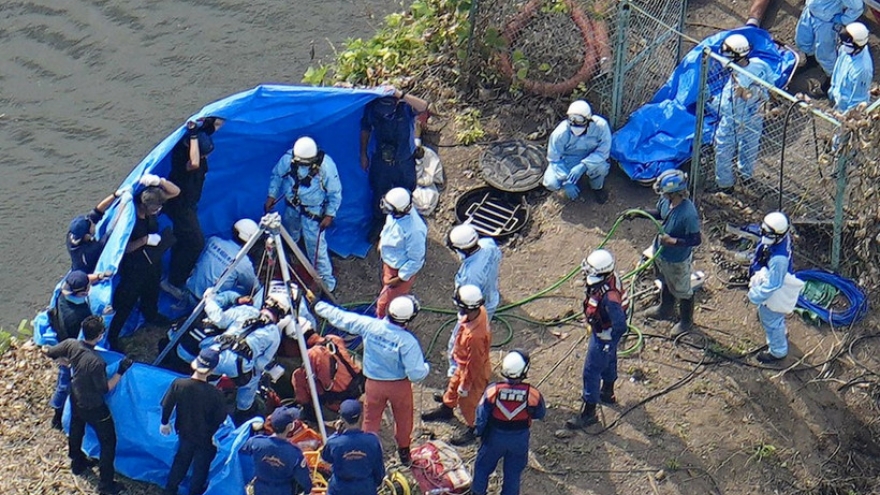 Nhật Bản: Bốn công nhân thiệt mạng sau khi rơi xuống hố ga