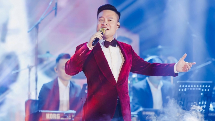 NSƯT Hoàng Tùng kể chuyện tình yêu bằng giọng thính phòng đầy cảm xúc