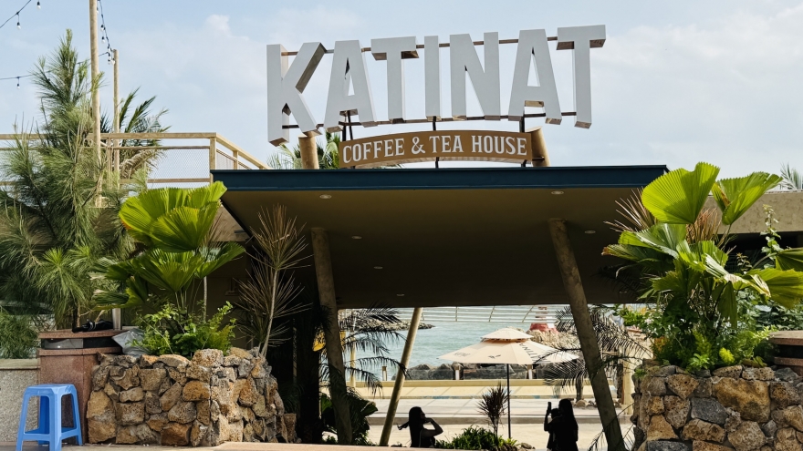 Đua nhau xẻ thịt, băm nát mặt biển Vũng Tàu để kinh doanh