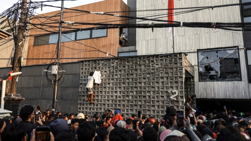 Đại sứ quán một số nước cảnh báo công dân do biểu tình lan rộng ở Indonesia