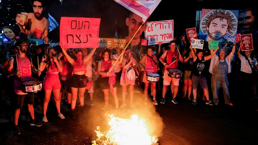 Người Israel biểu tình phản đối kế hoạch tấn công Gaza