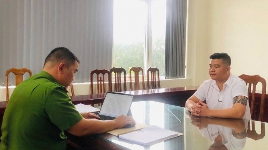 Khởi tố người cho mượn kho để lắp ráp trái phép hơn 12.000 điện thoại di động