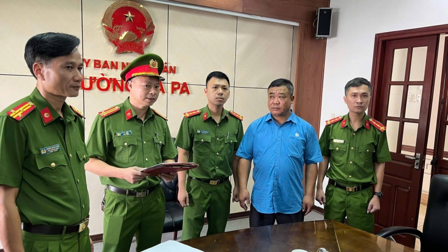 Khởi tố nguyên chủ tịch phường Sa Pả Nguyễn Bá Nguyên