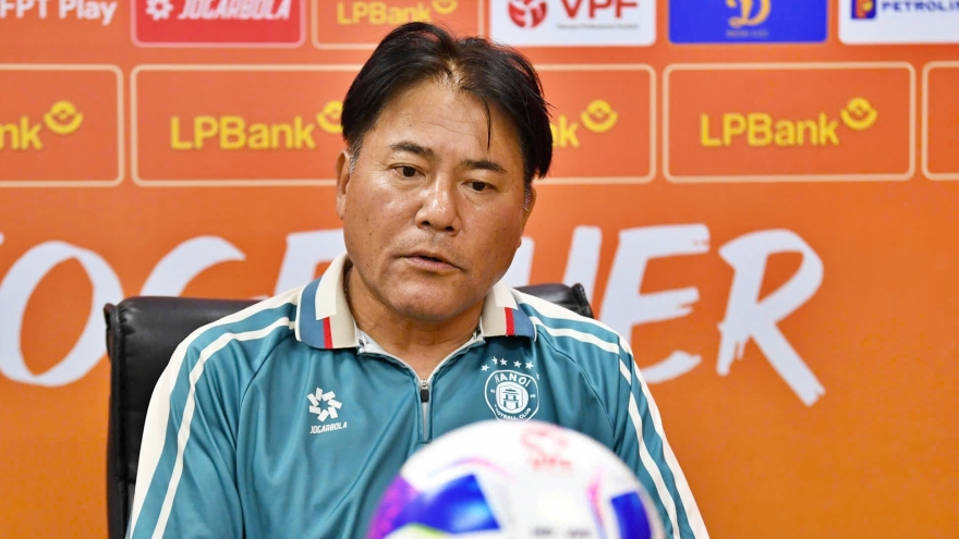 HLV Makoto lý giải nguyên nhân Hà Nội FC thua đậm CAHN