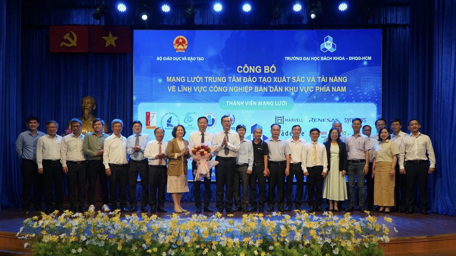 6 mạng lưới trung tâm công nghệ 4.0 khu vực miền Trung và phía Nam