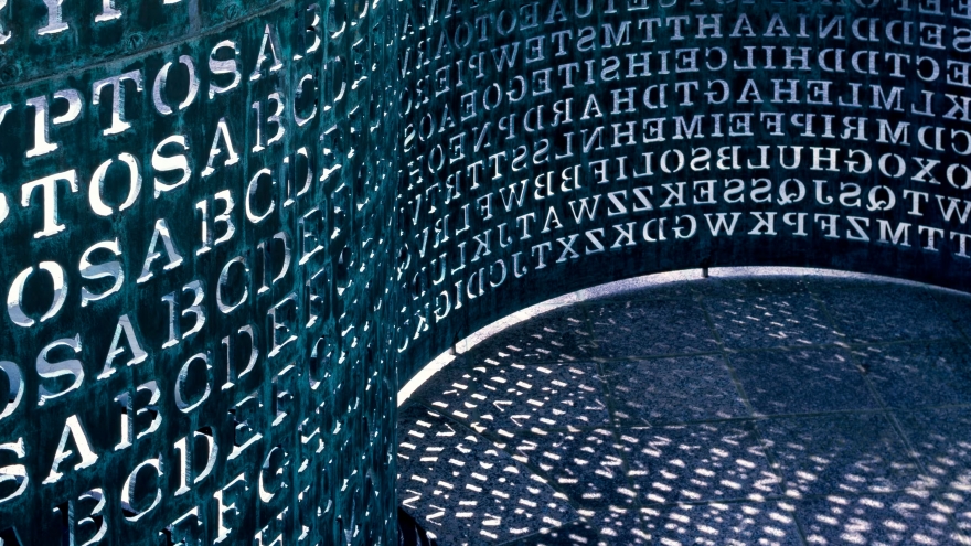 Mật mã Kryptos - Bí ẩn chưa có lời giải tại trụ sở CIA