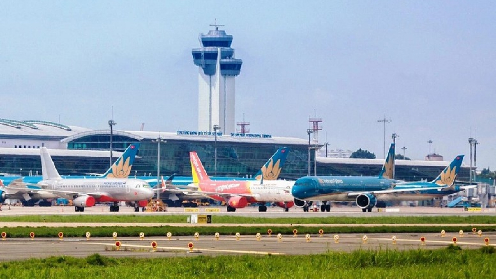 Hàng không Việt Nam tăng trưởng trong bối cảnh nhiều thách thức