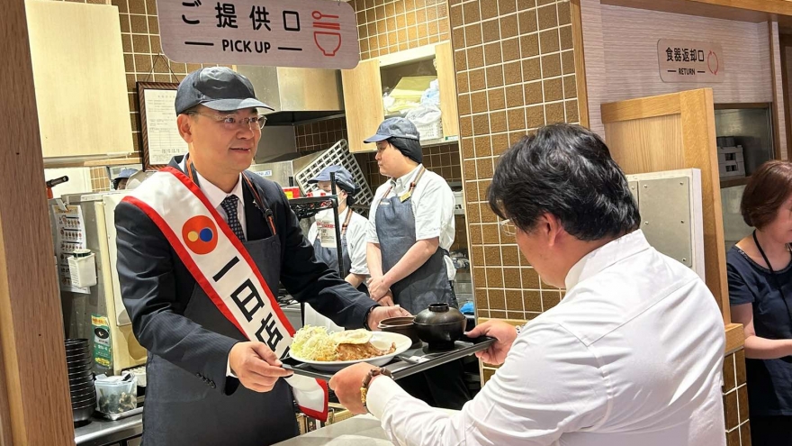 Đưa món Việt đến bàn ăn người Nhật