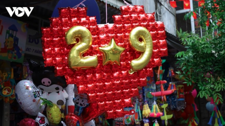 Hang Ma toy market gears up for National Day celebrations