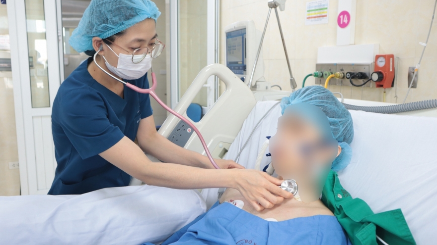 Đang tập gym, nam thanh niên 20 tuổi đột ngột gục xuống sàn