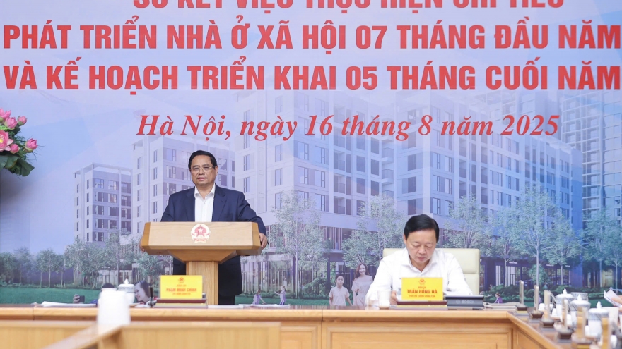 Thủ tướng: Nỗ lực hoàn thành 100 nghìn căn nhà ở xã hội trong năm 2025