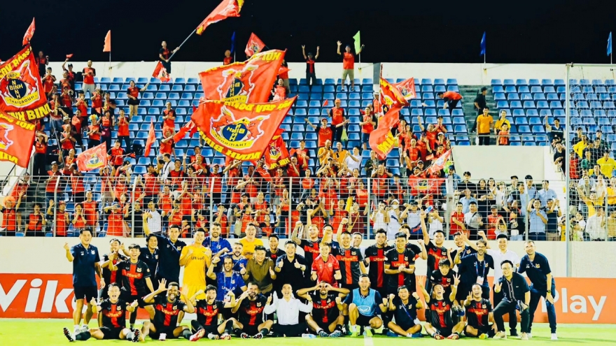 Ninh Bình FC giành cú đúp danh hiệu V-League trong tháng 9