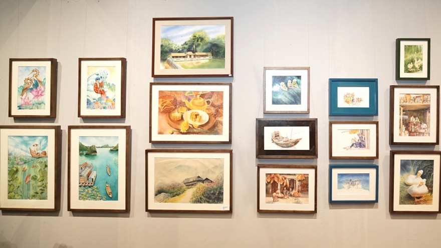 Triển lãm "Nước non ngàn dặm" tôn vinh vẻ đẹp non sông Việt Nam